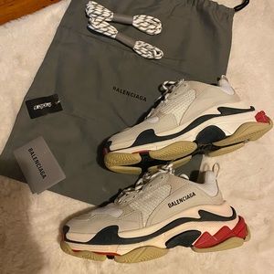 Balenciaga Triple S women’s sneakers Vermillion